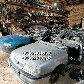 BMW & OPEL angar