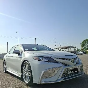 Toyota Camry 2022