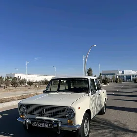 Lada 2104 1980