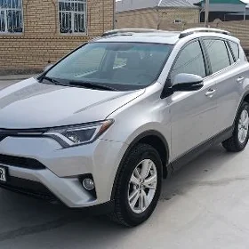 Toyota RAV4 2016