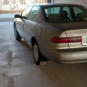 Toyota Camry 1998