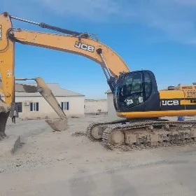 JCB 3CX Pothole Master 2010