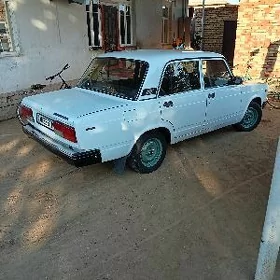 Lada 2107 2000