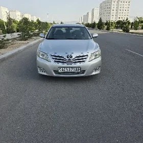 Toyota Camry 2010