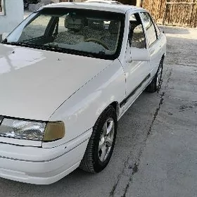 Opel Vectra 1992