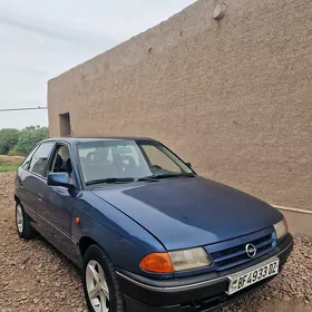Opel Astra 1993