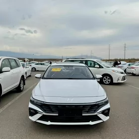 Hyundai Elantra 2026