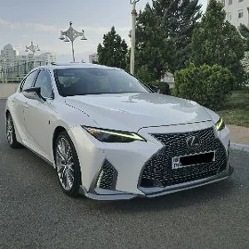 Lexus IS 300 2022