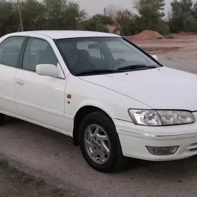 Toyota Camry 1997