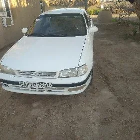 Toyota Corona 1995