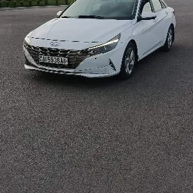 Hyundai Elantra 2021
