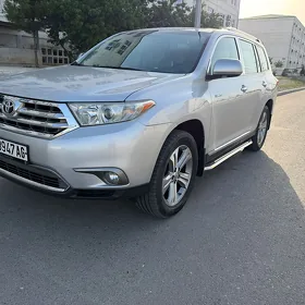 Toyota Highlander 2011