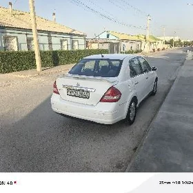 Nissan Versa 2008
