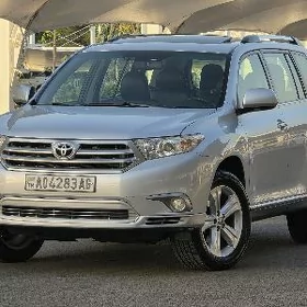 Toyota Highlander 2013