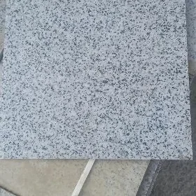 Granit 40×40