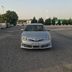 Toyota Camry 2013