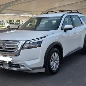 Nissan Pathfinder 2021