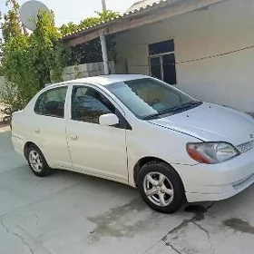 Toyota Echo 2001