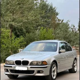 BMW E39 2002