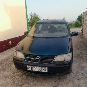 Opel Sintra 1998