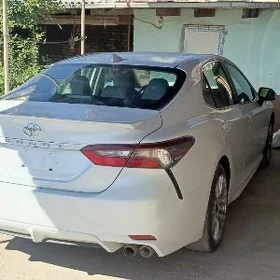 Toyota Camry 2022