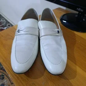 Ak köwüş