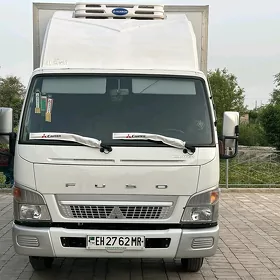 Mitsubishi Canter 2025