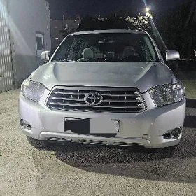 Toyota Highlander 2010