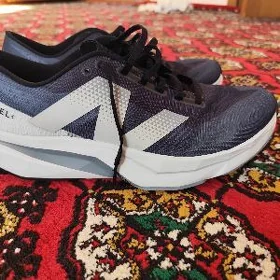 Original New Balance krosowka