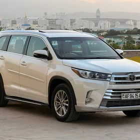 Toyota Highlander 2018