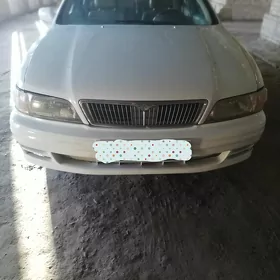Infiniti Q 1997