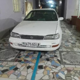 Toyota Corona 1995