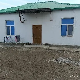 plon jaý