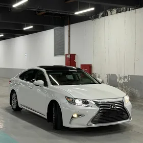 Lexus ES 350 2016