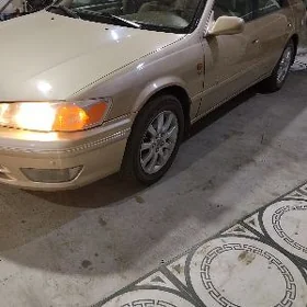 Toyota Camry 1999