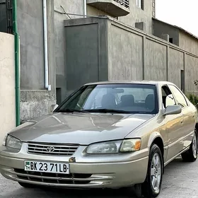Toyota Camry 1999