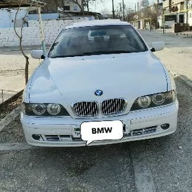 BMW E39 2001
