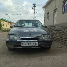 Opel Omega 1990