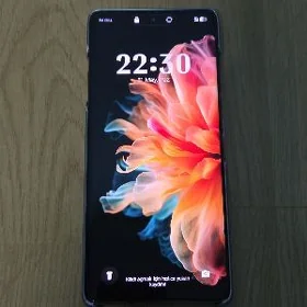 Tecno camon 40 pro