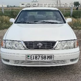 Toyota Avalon 1999