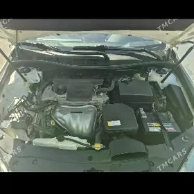 Toyota Camry 2016