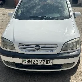 Opel Zafira 2002