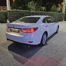 Lexus ES 350 2018