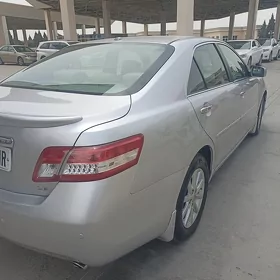 Toyota Camry 2010
