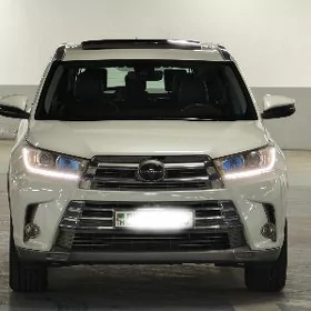 Toyota Highlander 2017