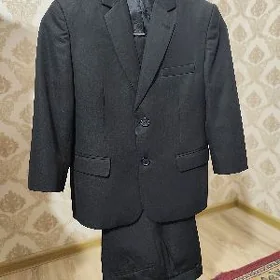Костюм школьный