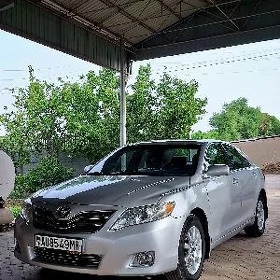 Toyota Camry 2010