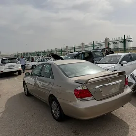 Toyota Camry 2003