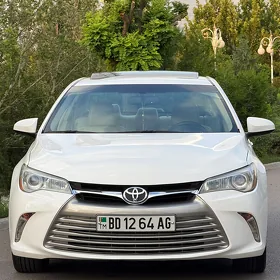 Toyota Camry 2015