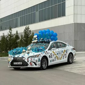 Lexus ES 350 2022